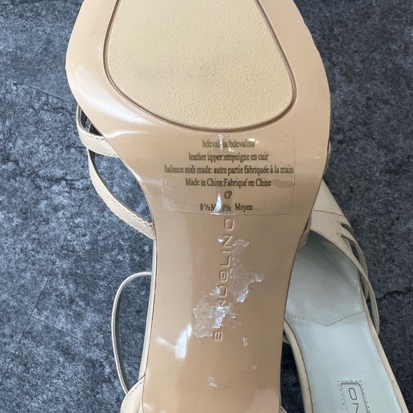 Genuine leather cream heels - Picture 5 of 9